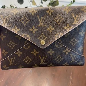 Louis Vuitton clutch